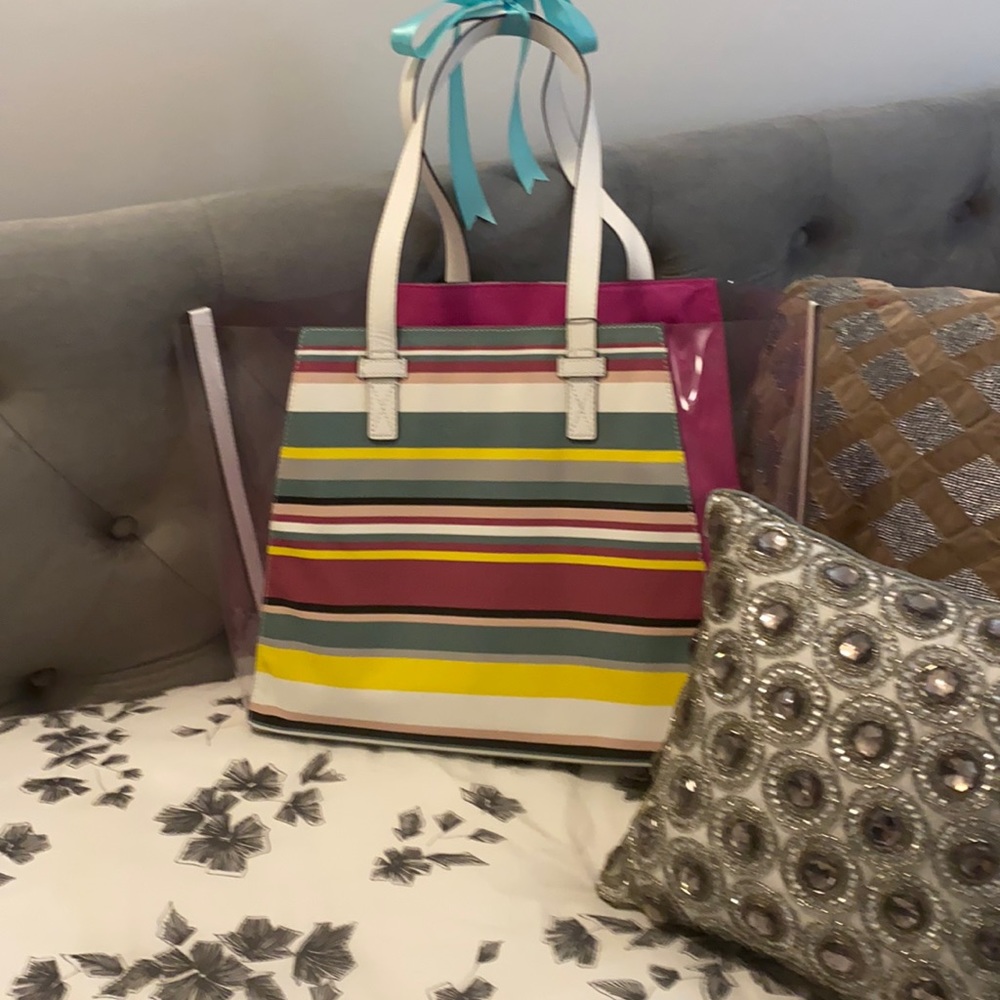 Vince Camuto “Boadi Tote” Color: Pink Combo